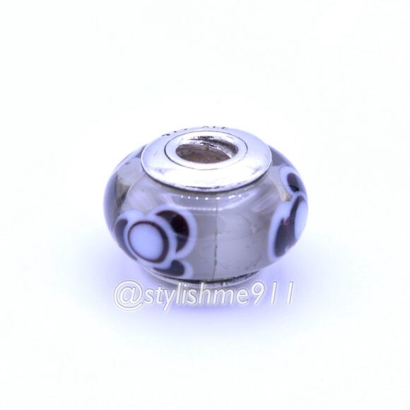 PANDORA Flowers For You Grey Glass Murano Bead - Picture 7 of 10